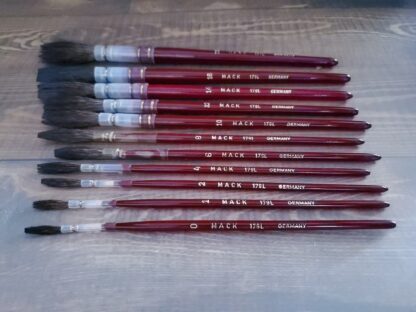 Mack Imported Brown Quills - Lettering Brushes - Image 2