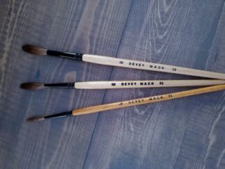 Devey Quills